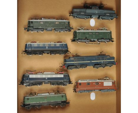 Fleischmann &amp; Similar HO Gauge mixed group of Diesel Locomotives (see photo). Conditions are Good to Excellent Plus.&nbsp