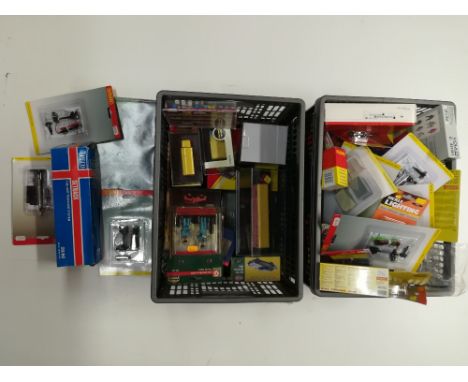 A large quantity of Hornby and other brands trackside accessories, light fittings and others.