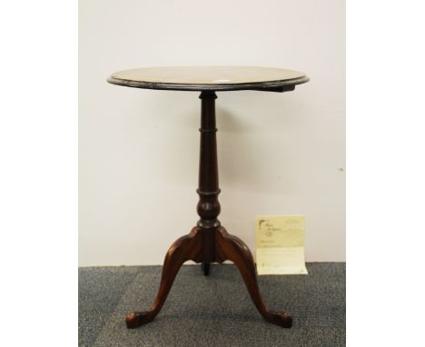 An Edwardian tripod legged marquetry decorated chess table, slightly A/F, H. 61cm Dia. 47cm.