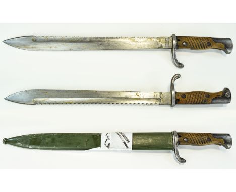 German - Mauser A.G World War I Saw Back ' Butcher ' Bayonet and Scabbard. Dated 1916. Marked Yaffenfabrik, Mauser A.G. Obern