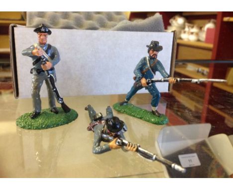 An Errol John Studios boxed set of 3 US Confederate Army ACW white metal soldier figures white metal soldiers 1:32 scale. NB 