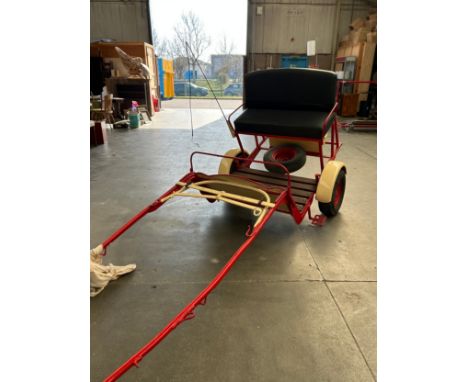 Low pony trainer with double seat and metal picnic basket - rare lower step 