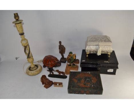 BOX OF SUNDRIES TO INCLUDE TABLE LAMP, POTTERY MODEL OF A TORTOISE ETC