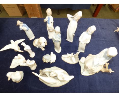 Collection of 15 Lladro, Nao and other factories figural and animal ornaments