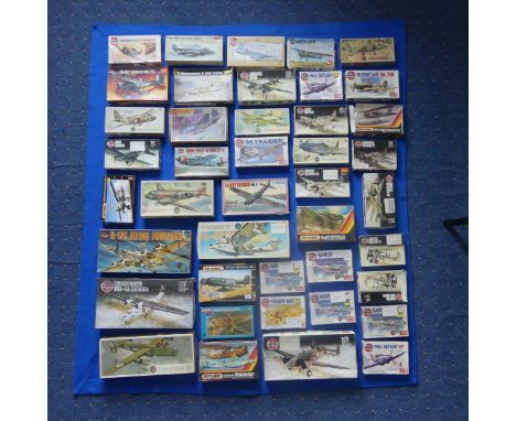 A Large quantity of Airfix Models, Series 1 planes, Helicopters, Army Planes, B-17G Flying Fortress, Hudson I,&nbsp; Hawker D