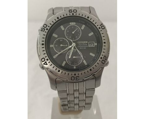 Citizen Eco-Drive chronograph WR100 gents wristwatch. With 5 time zones, 12/24hr dial, radio controlled date, sapphire glass 