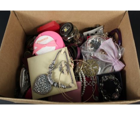 A large quantity of costume jewellery including necklaces, bracelets, bangles etc plus a silver amber set pendant on chain