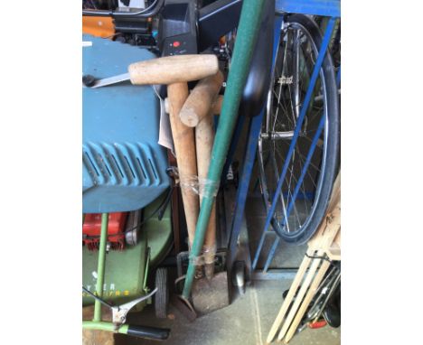 GARDEN TOOLS