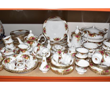 APPROXIMATELY ONE HUNDRED PIECES OF ROYAL ALBERT 'OLD COUNTRY ROSES' DINNER AND TEAWARES to include two tureens (one sold a/f