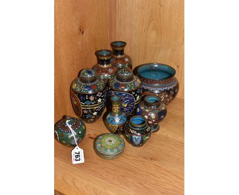 A COLLECTION OF CLOISONNÉ ENAMEL WARES, ten pieces including a pair of vases, height 15cm, a pair of covered vases, a planter