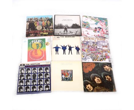 Vinyl LP and 7" single records; including nineteen LPs, Fleetwood Mac Kiln House with inner booklet, The Beetles Sgt Peppers 