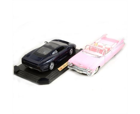 Two large scale Maisto models, Pink Cadillac, other modern diecast models.