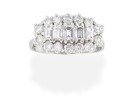 DIAMOND CLUSTER RINGSet with five step-cut diamonds, within a border of brilliant-cut diamonds,  diamonds approx. 1.60cts tot