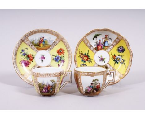 Zwei Mokkatassen mit Untertassen, wohl Helena Wolfssohn, Dresden, 19.Jh. Porzellan, polychrom und Gold bemalt, zylindrischer,