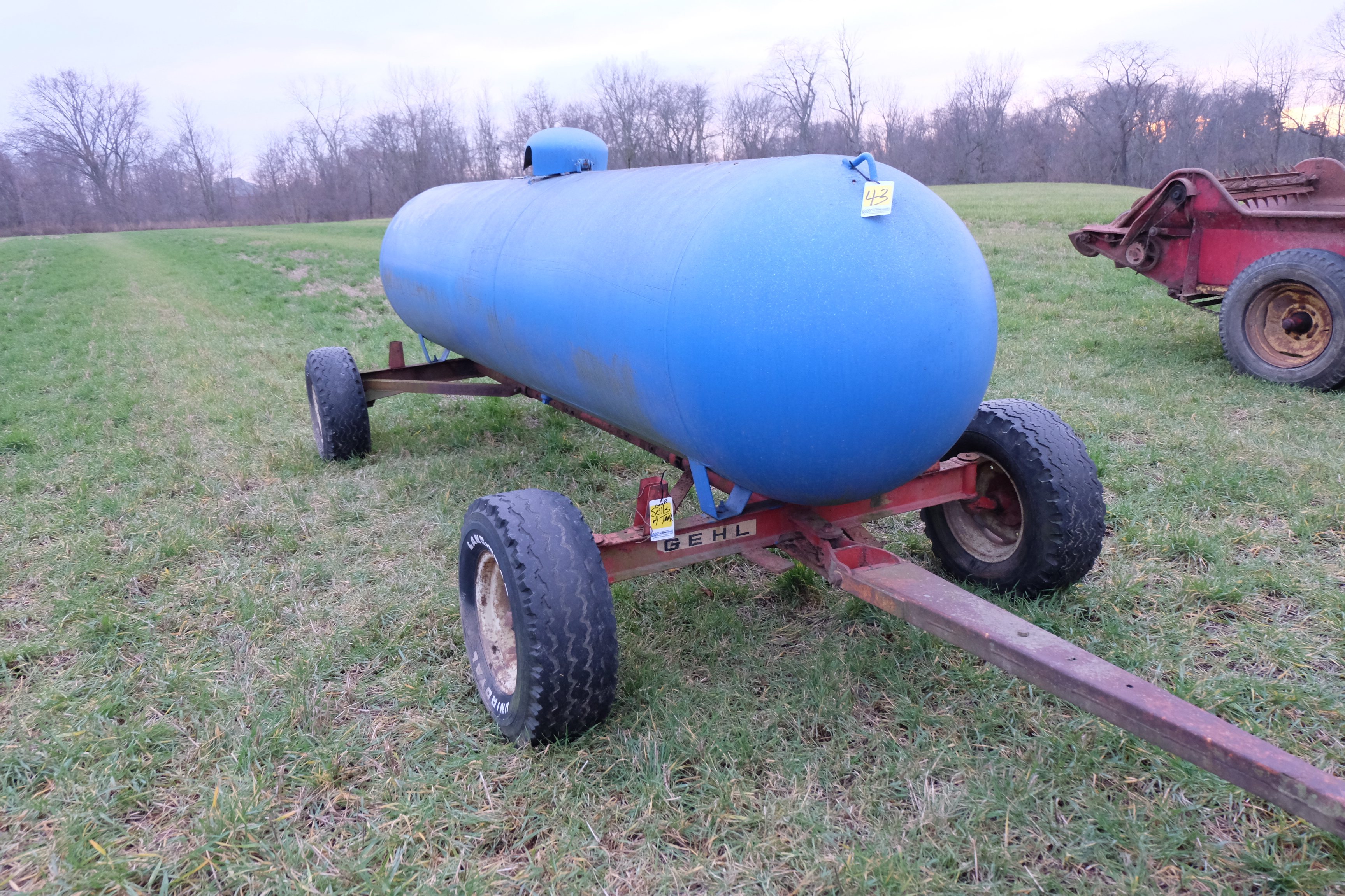 1000 Gallon Propane Tank On Running Gear