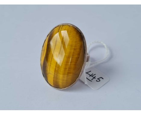 A very large 1960’s silver tigers eye ring London 1969 25g inc