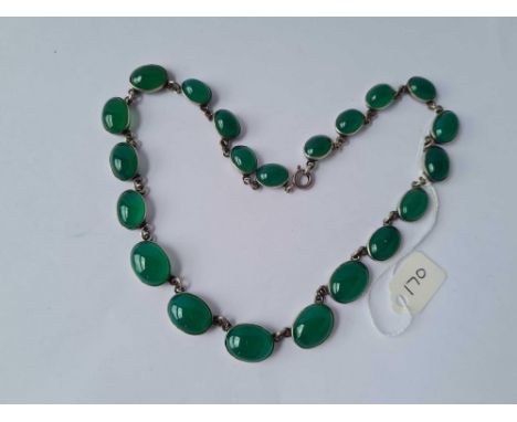 A vintage attractive Chrysophase and silver riviere necklace 37g inc