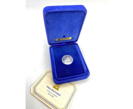 A I-O-M silver proof £1 boxed