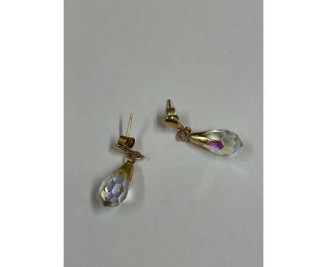 Vintage 9ct gold earrings 1.5g