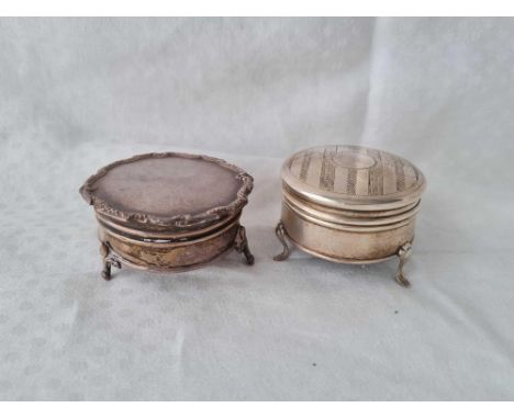 Two ring boxes, one with cast hinged cover, 2.5" wide, Birmingham 1924