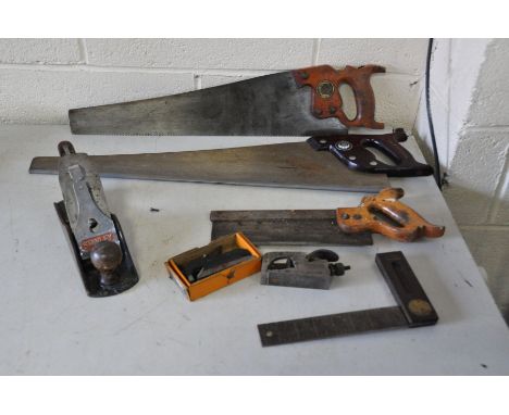 A SELECTION OF VINTAGE CARPENTRY TOOLS  including a Record No077A plane, a boxed Stanley No75 plane ,a Stanley No 4 1/2 plane