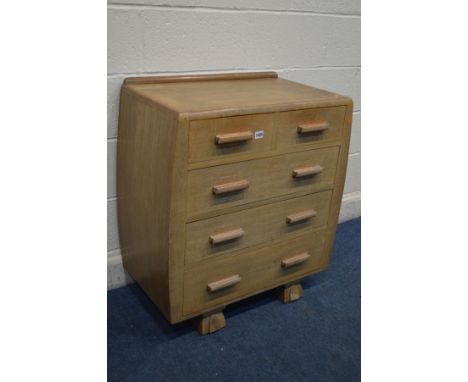 AN ART DECO LIGHT OAK CHEST OF TWO SHORT OVER THREE LONG DRAWERS, width 76cm x depth 45cm x height 82cm