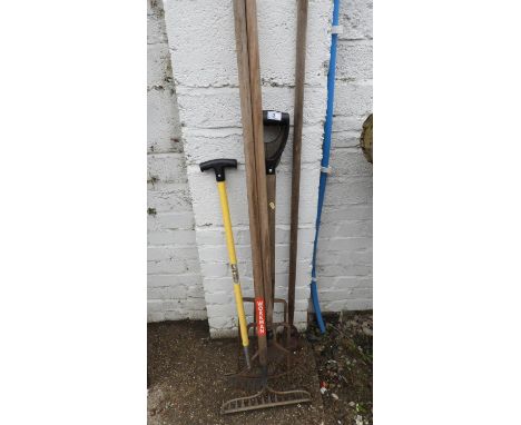 Garden Tools 