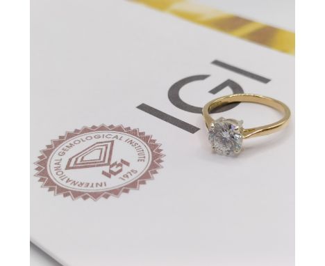An 18ct gold and laboratory grown diamond solitaire ring, ring size J, with certificate1.09 carat