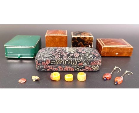 Two vintage ring boxes, three other jewellery boxes and beads