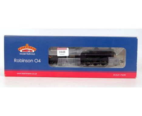 Bachmann 31-001 Z ex LNER class 04 engine and tender BR black late crest factory weathered No. 63743, produced for Hattons (M