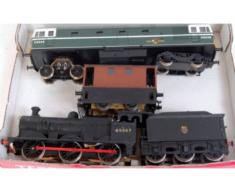 A small tray containing 3 locos for spares/repair including green Lima BR diesel No. D6506, black 0-6-0 BR No. 65567 with 6 w