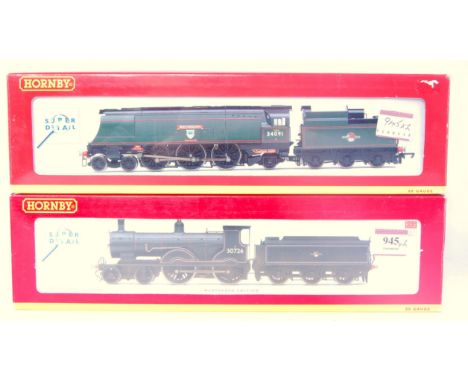 A Hornby R2282 West Country class engine and tender BR green 'Weymouth' has been weathered (GW-BG) sold with R2831 BR black f