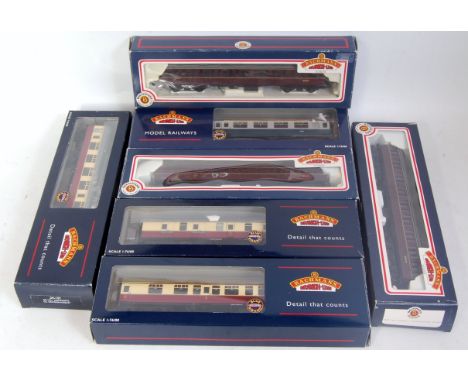 Seven Bachmann Coaches to include 39-027B, 39-177, 39-127, 34-626, 34-604, 34-603, 39401 (All NM-BNM)