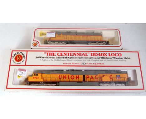 A Bachmann USA H0 Union Pacific DD40X diesel (the World's largest diesel) No. 6922 (NM,BVG) and a Bachmann UP  SD-40 diesel N