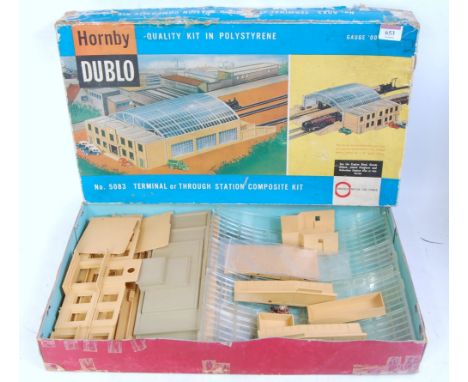 H-Dublo 5083 terminal or through station, complete with lighting (VG-E)(BG)