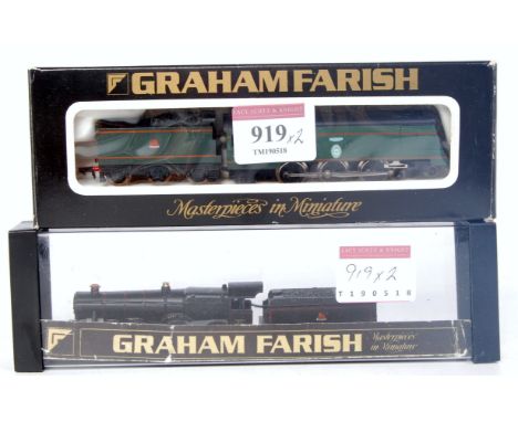 A Graham Farish N gauge ref No. 1505 BR green Merchant Navy class streamlined 4-6-2 engine and tender (G-BG), sold with a BR 