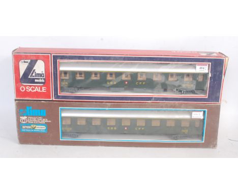 2x Lima green SBB CFF bogie coaches 1st class smoking/non smoking (VG-BP)
