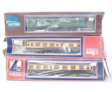 3x Lima bogie passenger coaches including SR green No. 534257 and 2x GWR No. 5015, all (NM-BP)