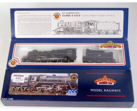 Bachmann 32-952 BR standard class 4MT 2-6-0 engine and tender No. 76079 DCC filled (NM-BNM) sold with a similar BR standard c