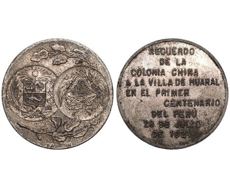PERU. CHINA.Silver Medal, 1921. Chinese immigrants celebrate the centennial of independance. Obv: the conjoined arms of Peru 