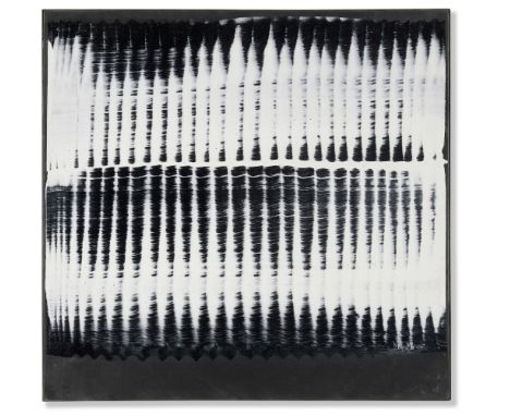 HEINZ MACK (N. 1931)Dynamic structure  1959-1960  signé et daté 59/60 au revers huile et résine synthétique sur toile signed 