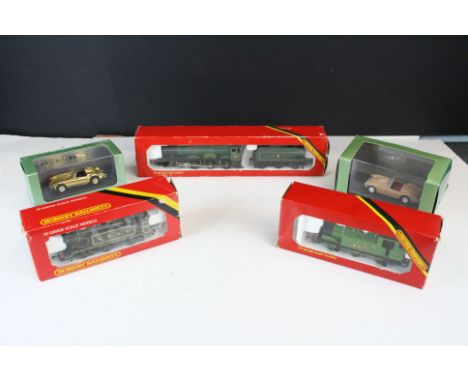 Three boxed Hornby OO gauge locomotives to include Albert Hall GWR 4983 4-6-0 (box missing end flap), R252 LNER Loco J83 Clas