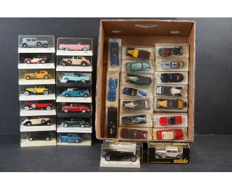 Collection of 34 cased and boxed Solido Age D'or diecast models, vg 