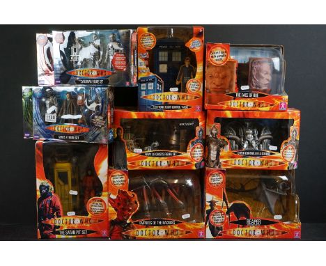 Doctor Who - 11 Character Figures to include The Face of Boe, Reaper, Empress of the Racnoss, Army of Ghosts Figure set, The 