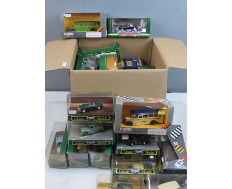 Collection of 29 boxed Corgi diecast models to include Classic Models (2 boxes) 