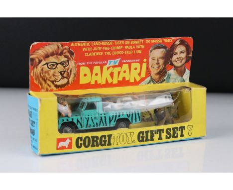 Boxed Corgi Daktari Gift Set 7 diecast model complete with all 4 x figures, diecast model showing paint loss, figures vg, box