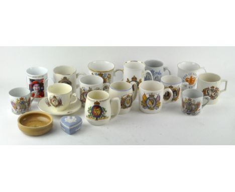 A group of Royal memorabilia, including ceramic cups