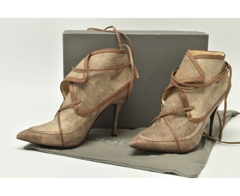 ALEXANDER MCQUEEN LADIES LACED ANKLE BOOTS, 151847 AA230 2861 Roccia/Senape Scarpa Indiana, Continental size 39.5, light brow