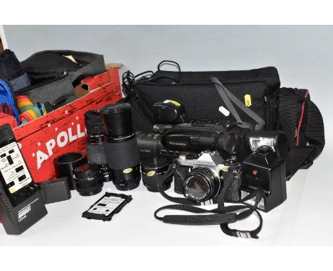 A BOX AND LOOSE PHOTOGRAPHIC EQUIPMENT, to include a cased Pentax ME Super 35mm camera fitted with an f1.7 50mm lens, a Tokin