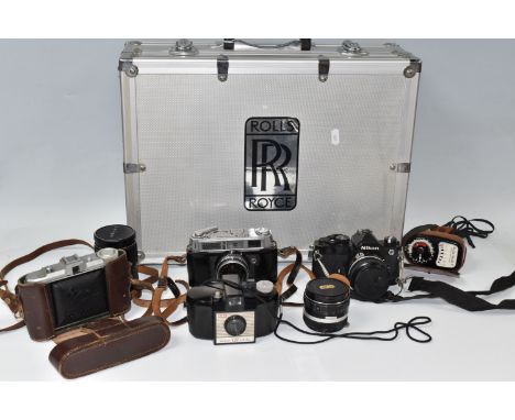 A BOX AND LOOSE PHOTOGRAPHIC EQUIPMENT, to include a Nikon FM 35mm camera fitted with an f1.8 50mm Nikon lens (small dent on 
